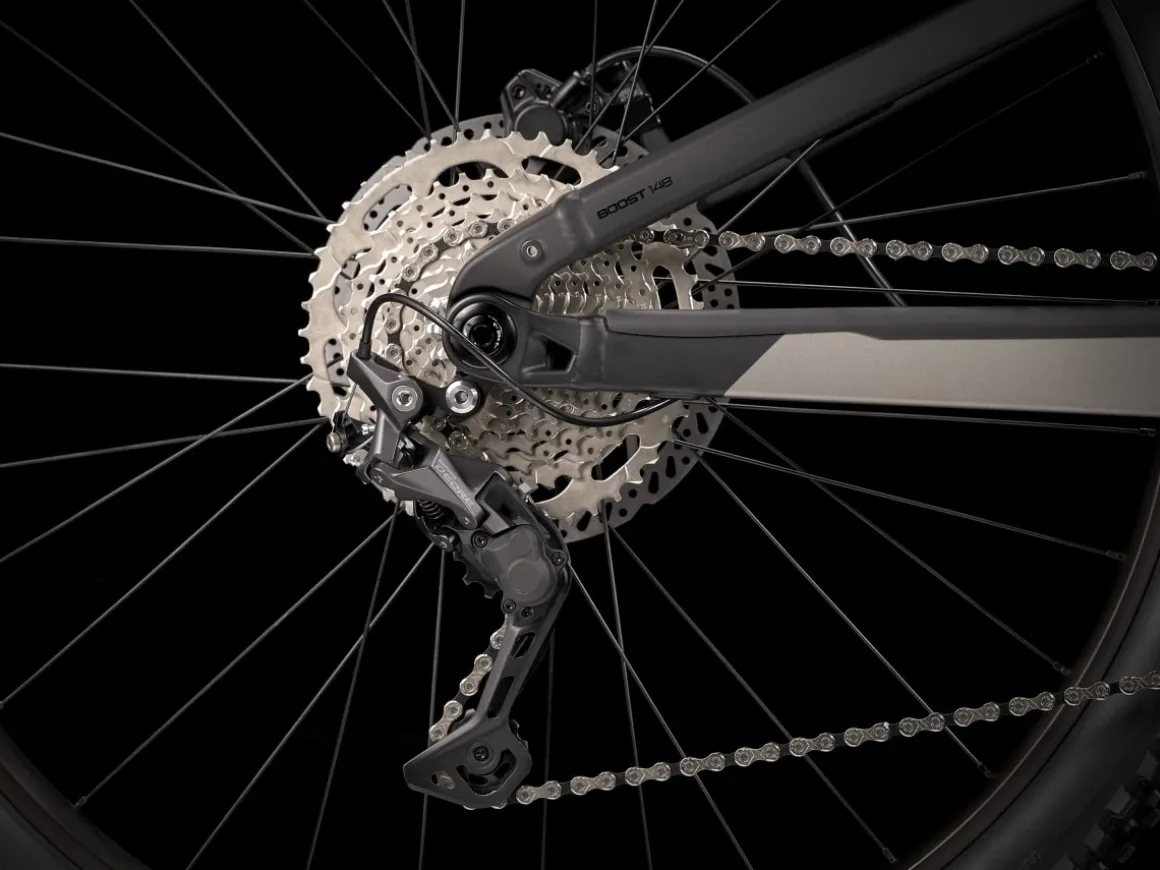 Women Trek Bikes Powerfly FS 4 Gen 2