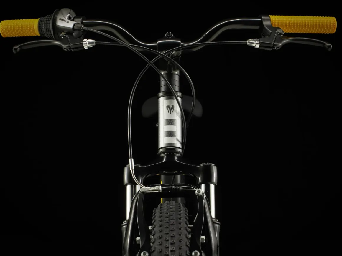 Kids Trek Bikes Precaliber 24 8-speed Suspension