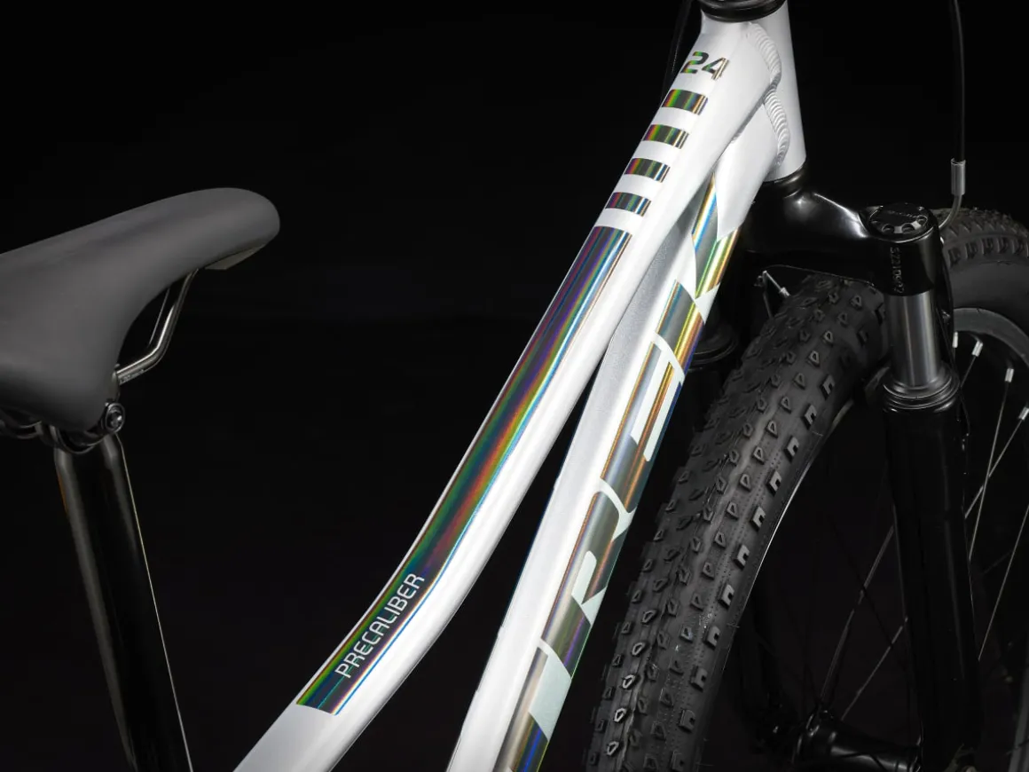 Kids Trek Bikes Precaliber 24 8-speed Suspension