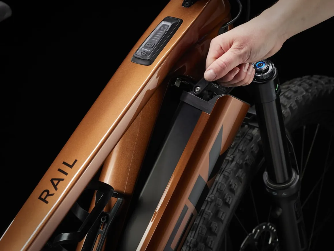 Women Trek Bikes Rail 9.8 GX AXS T-Type Gen 4