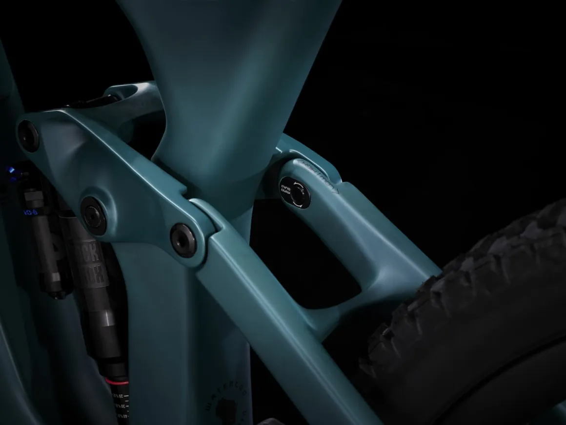 Women Trek Bikes Slash 9.8 GX AXS Gen 5