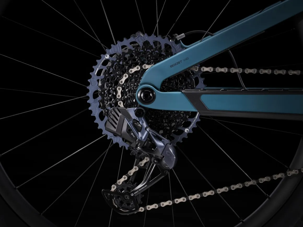 Women Trek Bikes Slash 9.8 GX AXS Gen 5
