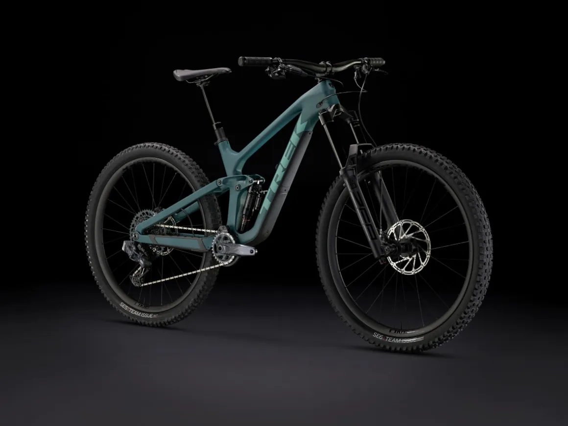 Women Trek Bikes Slash 9.8 GX AXS Gen 5