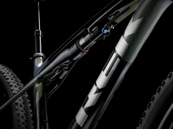 Women Trek Bikes Supercaliber SL 9.6 Gen 2
