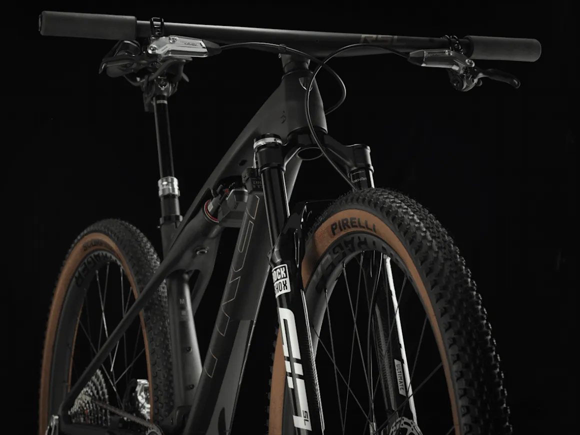 Women Trek Bikes Supercaliber SLR 9.9 Flight Attendant Gen 2
