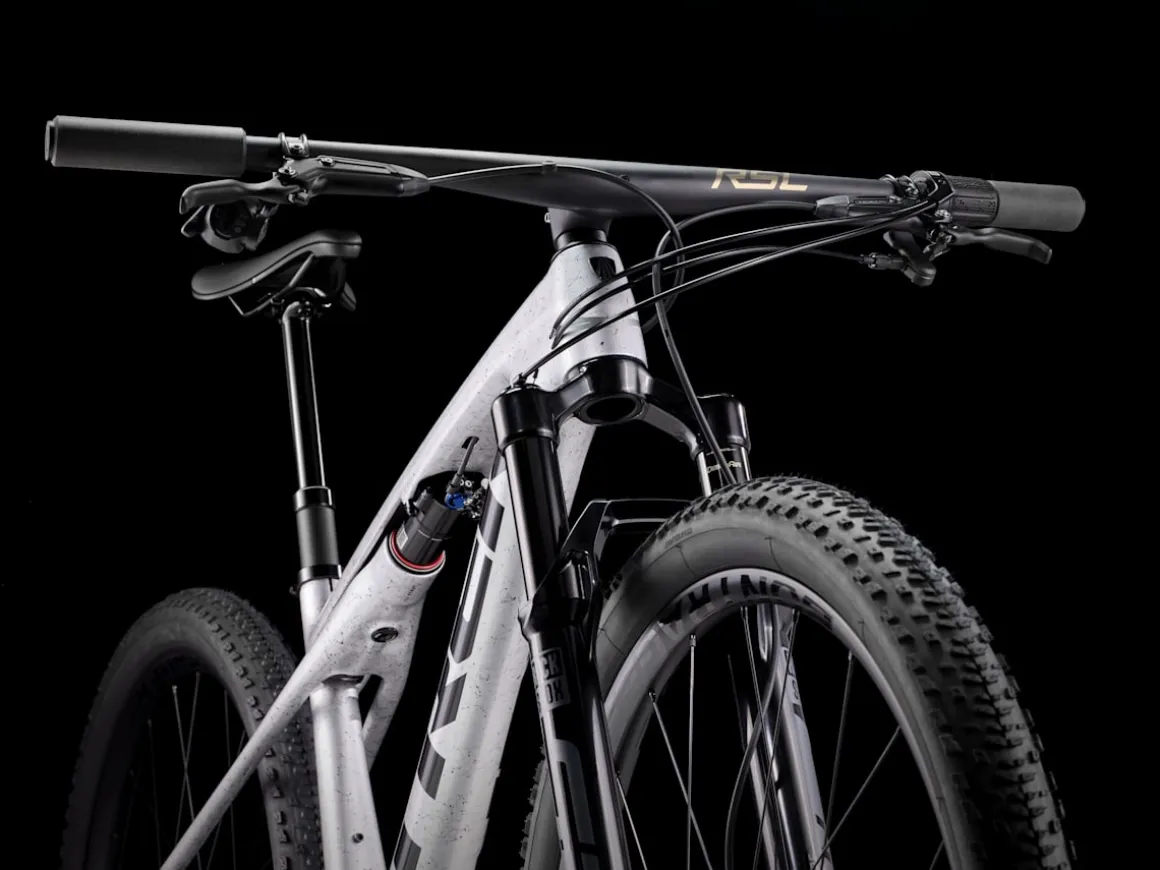 Women Trek Bikes Supercaliber SLR 9.8 X0 AXS T-Type Gen 2