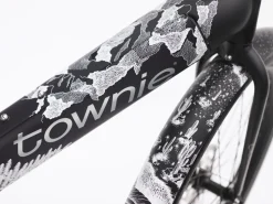Trek Bikes Townie Path Go! 10D EQ Step-Over