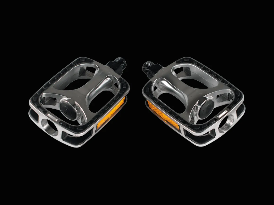 Trek Bikes Trek Hybrid Pedal Set