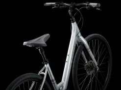 Trek Bikes Verve 3 Disc Lowstep Gen 4
